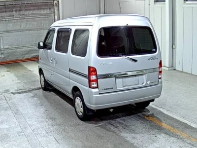 Suzuki EVERY  с аукциона в Японии