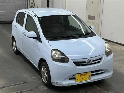Daihatsu MIRA E S