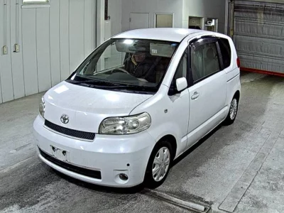 Toyota PORTE