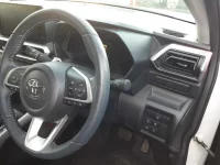 Toyota RAIZE лот № 30070 оценка R  с аукциона в Японии 8