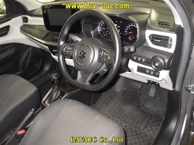 Suzuki SWIFT  с аукциона в Японии