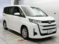 Toyota NOAH лот № 36217 оценка 4.5  с аукциона в Японии 4