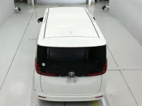 Toyota NOAH лот № 36217 оценка 4.5  с аукциона в Японии 7