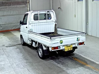 Mitsubishi MINICAB TRUCK