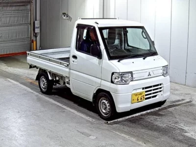 Mitsubishi MINICAB TRUCK