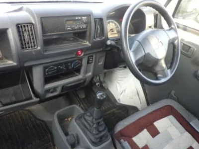 Mitsubishi MINICAB TRUCK