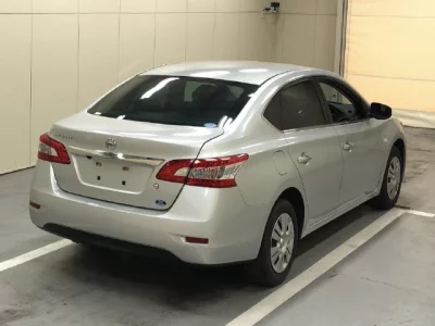 Nissan SYLPHY