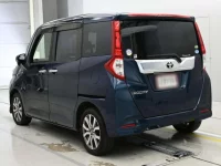 Toyota ROOMY лот № 30074 оценка 4  с аукциона в Японии 5