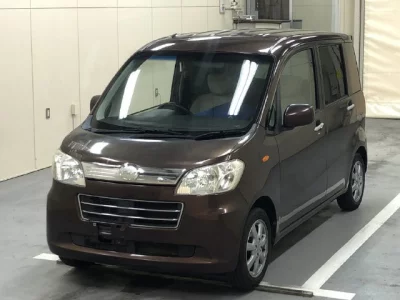 Daihatsu TANTO EXE