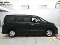 Nissan SERENA лот № 30080 оценка 4  с аукциона в Японии 2