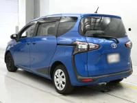 Toyota SIENTA лот № 30082 оценка 3.5  с аукциона в Японии 5