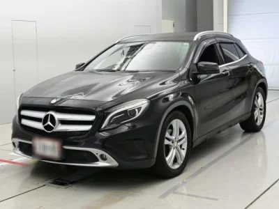 Mercedes-Benz GLA CLASS