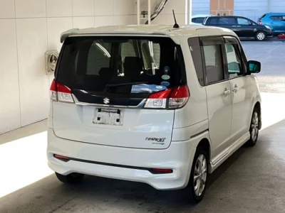 Suzuki SOLIO  с аукциона в Японии