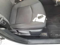 Toyota PRIUS лот № 30087 оценка 4  с аукциона в Японии 9