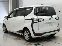 Toyota SIENTA лот № 30089 оценка 4.5  с аукциона в Японии 5