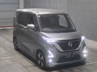 Nissan ROOX лот № 783 оценка 4  с аукциона в Японии 6