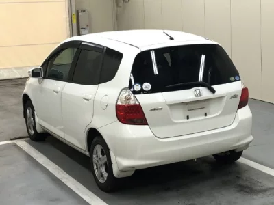 Honda FIT  с аукциона в Японии