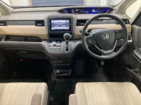 Honda FREED лот № 3073 оценка 3.5  с аукциона в Японии 2