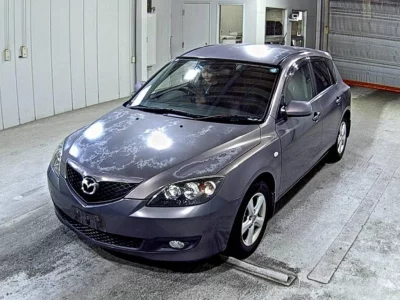 Mazda AXELA  с аукциона в Японии