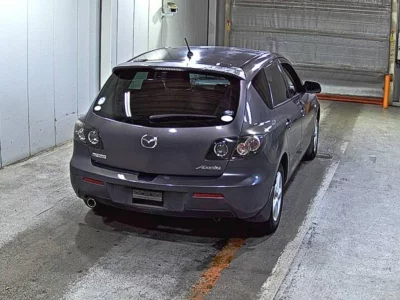 Mazda AXELA  с аукциона в Японии