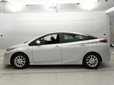 Toyota PRIUS PHV