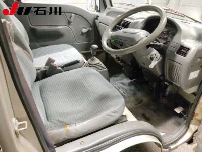 Subaru SAMBAR  с аукциона в Японии