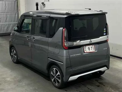 Mitsubishi EK X SPACE