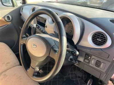 Daihatsu MOVE LATTE