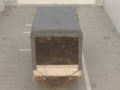 Isuzu ELF  с аукциона в Японии