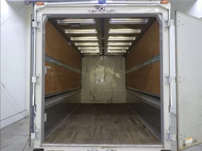 Isuzu ELF  с аукциона в Японии