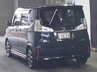 Mitsubishi DELICA D2