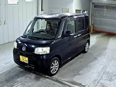 Daihatsu TANTO  с аукциона в Японии