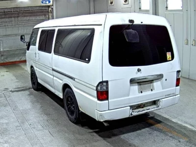 Mazda BONGO BRAWNY VAN