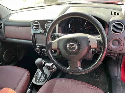 Mazda VERISA