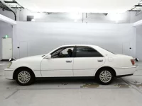 Toyota CROWN лот № 90154 оценка 3.5  с аукциона в Японии 3