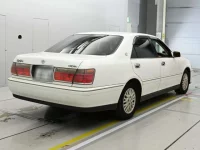Toyota CROWN лот № 90154 оценка 3.5  с аукциона в Японии 1
