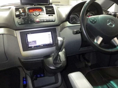 Mercedes-Benz V CLASS