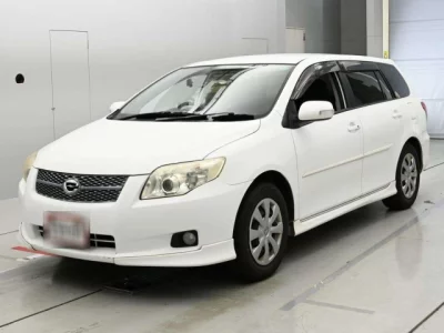 Toyota COROLLA FIELDER  с аукциона в Японии