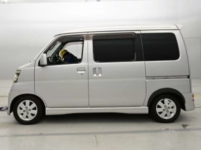 Daihatsu Atrai Wagon