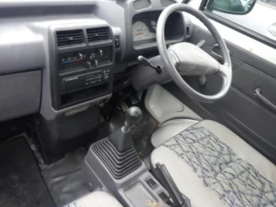 Mitsubishi MINICAB TRUCK