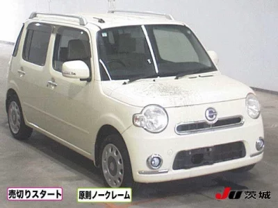 Daihatsu MIRA