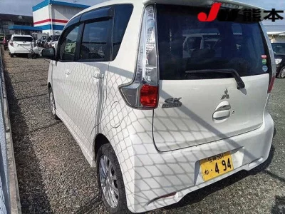 Mitsubishi EK CUSTOM