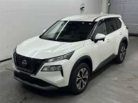 Nissan X-TRAIL лот № 30200 оценка 4.5  с аукциона в Японии 3