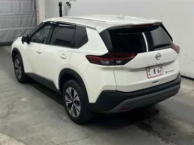 Nissan X-TRAIL  с аукциона в Японии