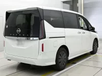 Nissan SERENA лот № 36273 оценка 5  с аукциона в Японии 1