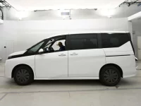 Nissan SERENA лот № 36273 оценка 5  с аукциона в Японии 3