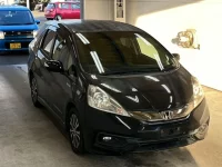 Honda FIT SHUTTLE лот № 3131 оценка 3.5  с аукциона в Японии 3