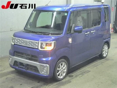 Daihatsu WAKE  с аукциона в Японии