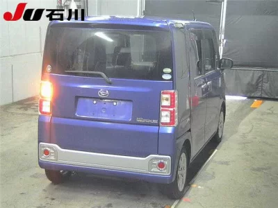 Daihatsu WAKE  с аукциона в Японии