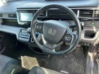 Honda STEP WAGON лот № 10019 оценка 3.5  с аукциона в Японии 2